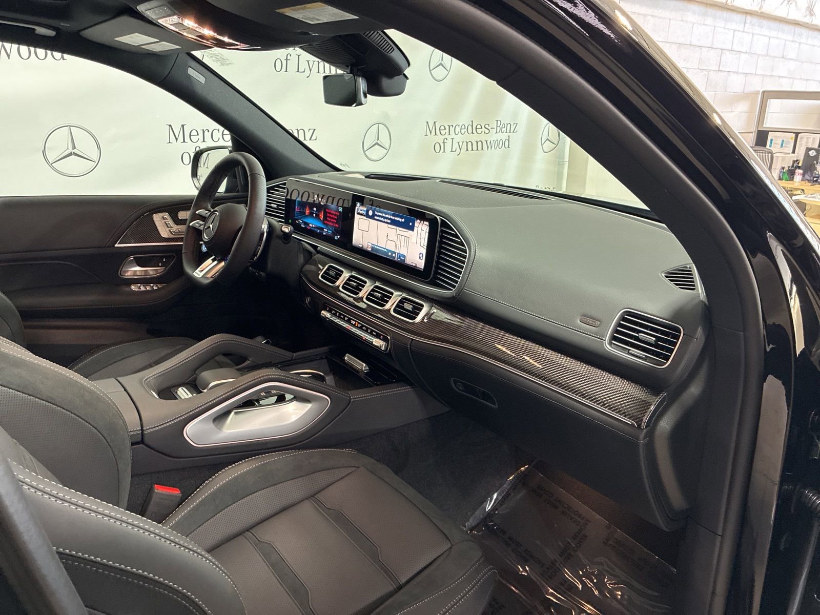 New 2026 Mercedes-Benz GLE 53 AMG 4MATIC image 16