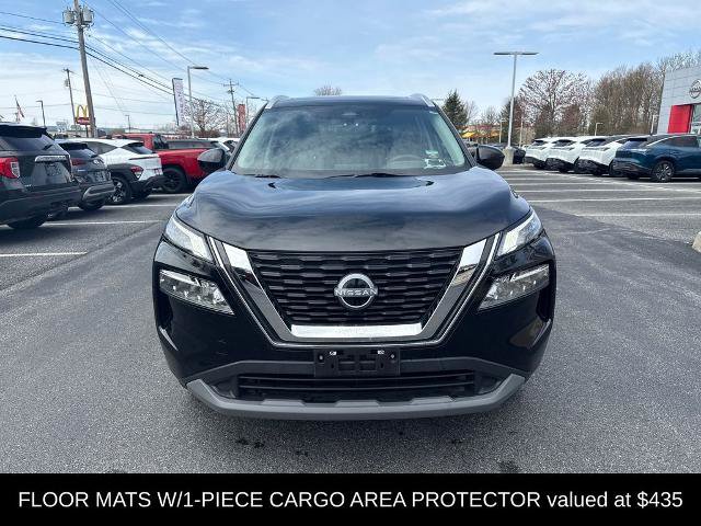 Certified 2023 Nissan Rogue SV w/ SV Premium B Package AWD/4WD image 4