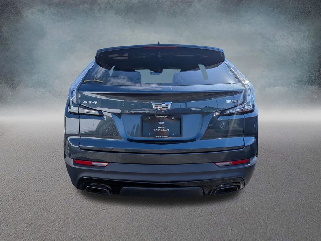 Used 2019 Cadillac XT4 Sport FWD image 3