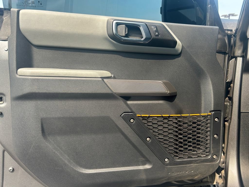 Used 2021 Ford Bronco Badlands image 22