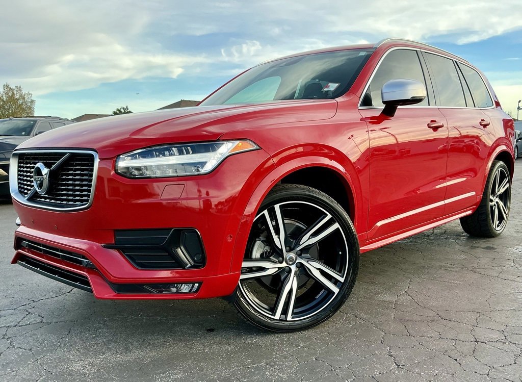 Used 2019 Volvo XC90 T5 R-Design w/ Advanced Package image 3