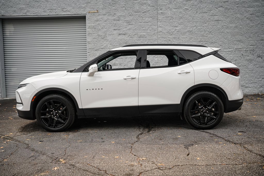 Used 2023 Chevrolet Blazer LT image 9