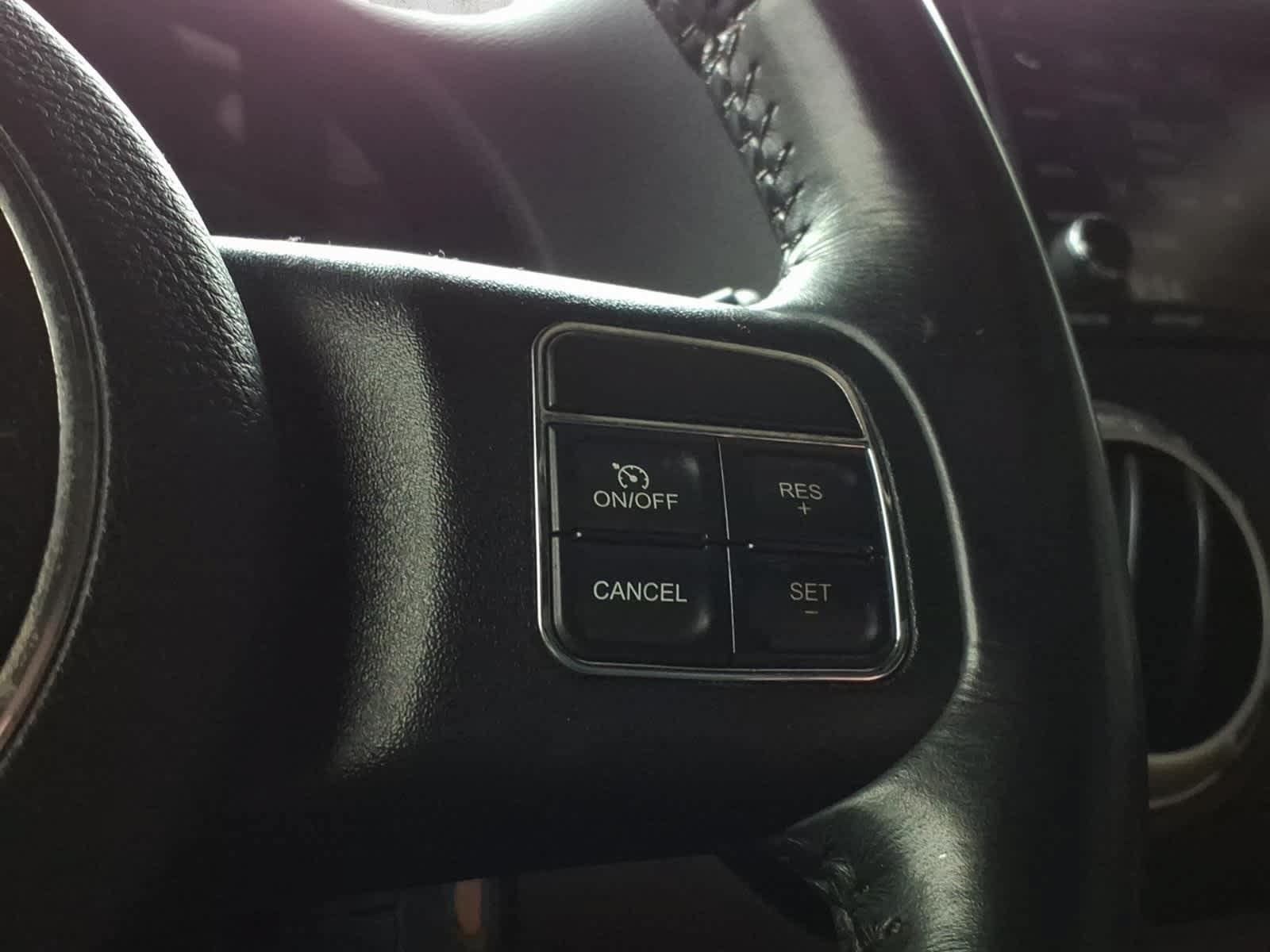 Used 2016 Jeep Wrangler Unlimited Sahara w/ Mopar Chrome Edition Group AWD/4WD image 18