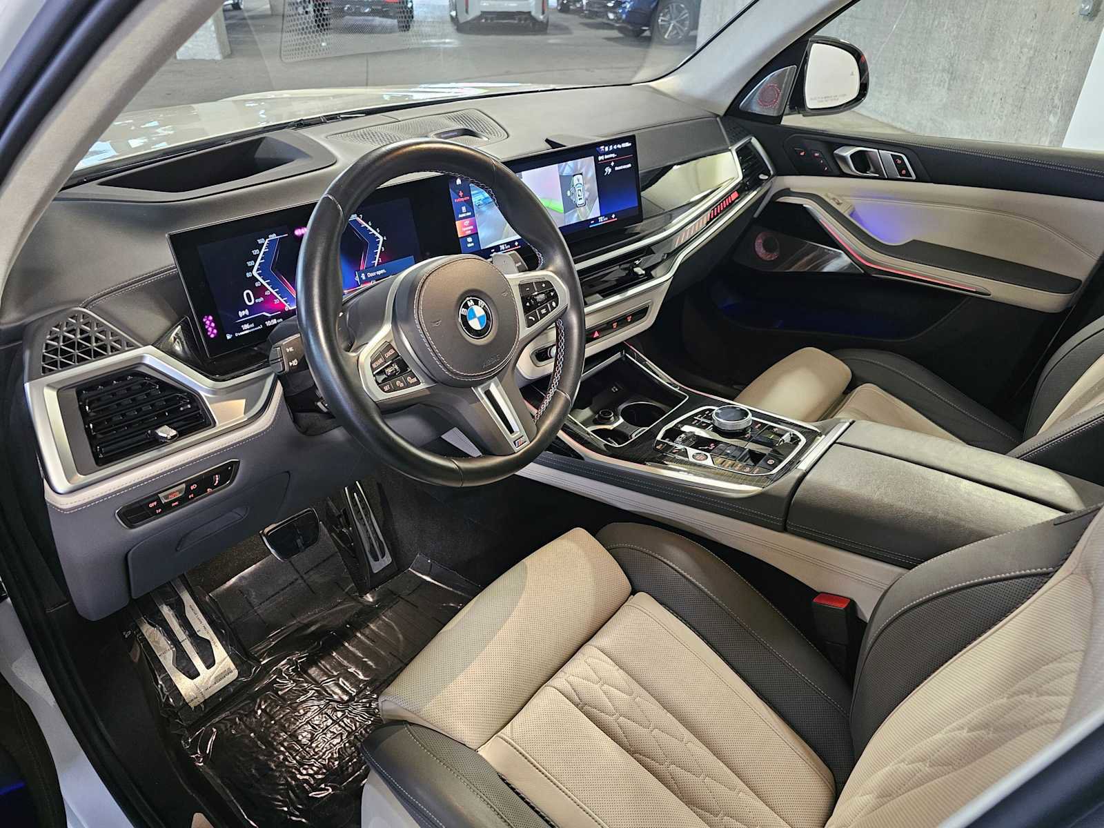 Used 2023 BMW X7 M60i w/ Executive Package AWD/4WD image 2