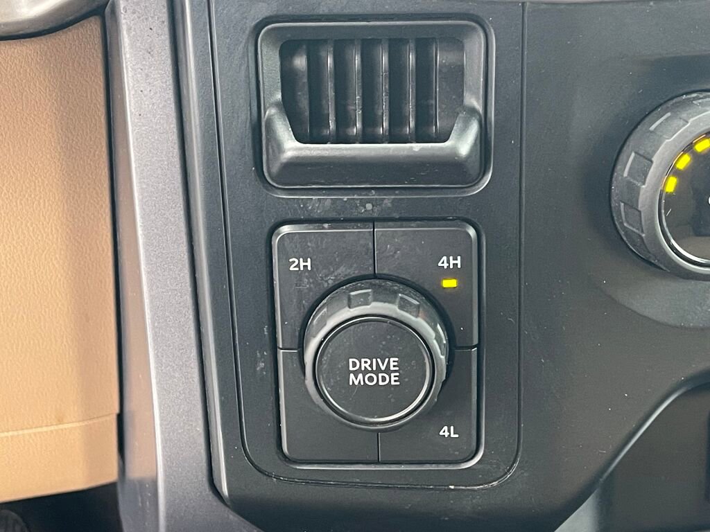 Used 2023 Ford F150 XLT image 13