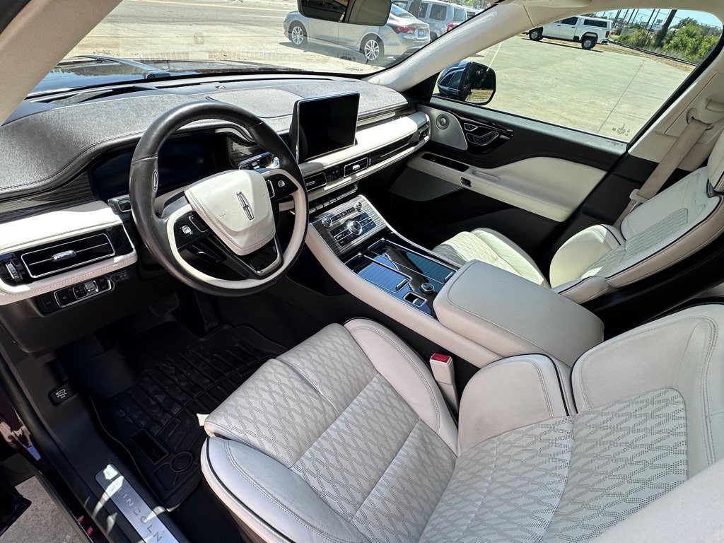 Used 2021 Lincoln Aviator Black Label AWD/4WD image 7