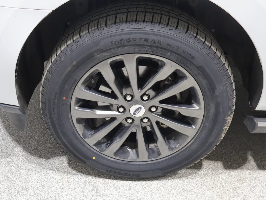 Used 2020 Ford Expedition Max Limited AWD/4WD image 8