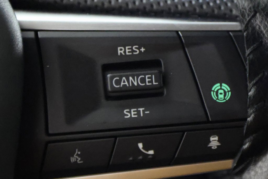 Used 2023 Mitsubishi Outlander SE image 26