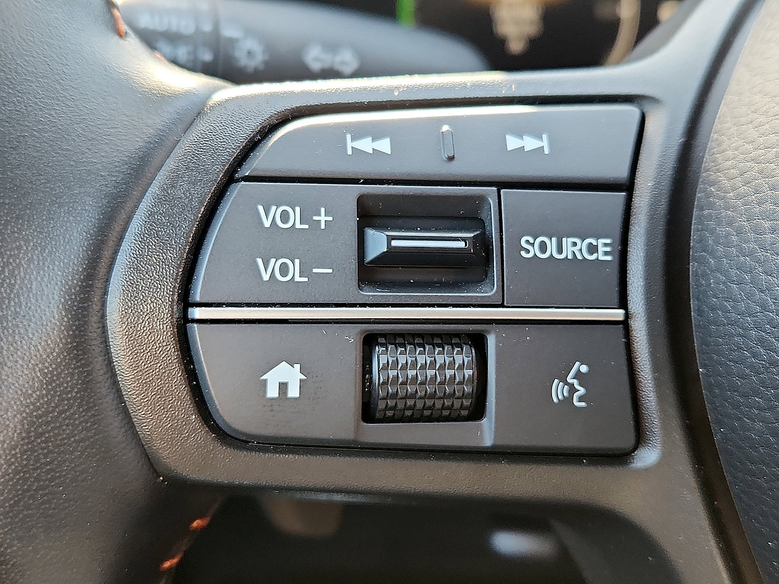 Certified 2025 Honda CR-V Sport image 22