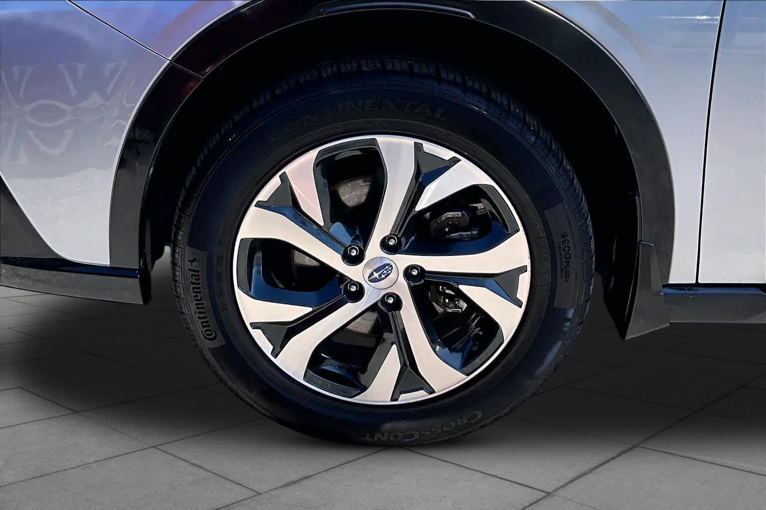 Used 2021 Subaru Outback Limited w/ Popular Package #2 AWD/4WD image 11