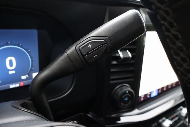 New 2026 Ford F250 Lariat w/ Black Appearance Package image 32