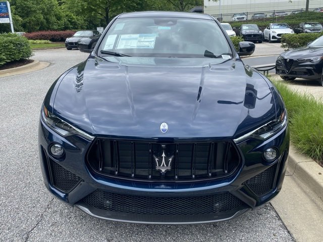 New 2024 Maserati Levante Trofeo image 3