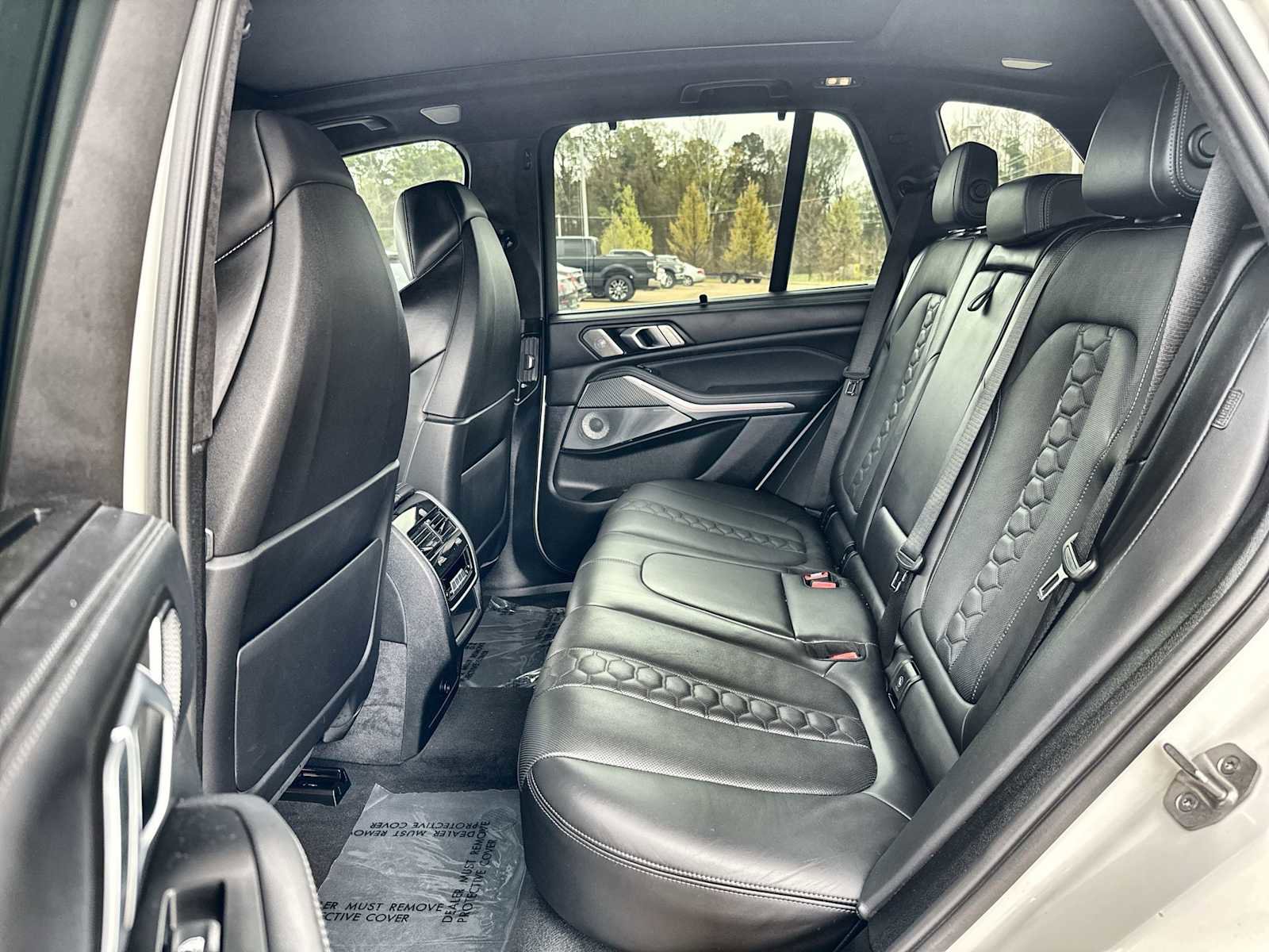 Used 2023 BMW X5 M w/ Executive Package image 4