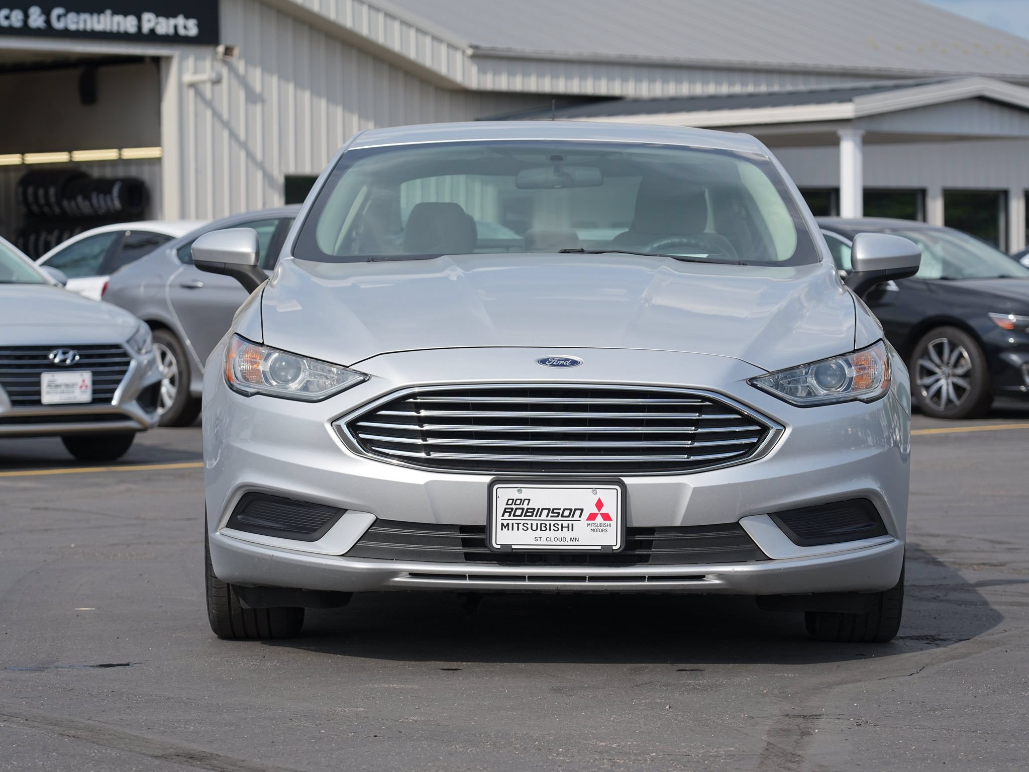 Used 2017 Ford Fusion S FWD image 9