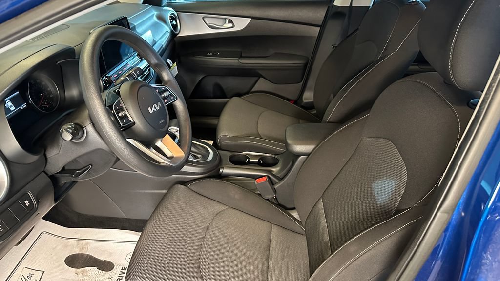 Used 2023 Kia Forte LXS FWD image 18