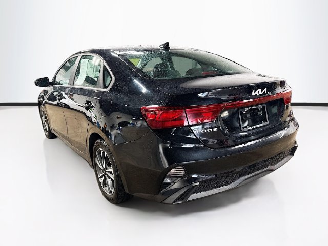 Certified 2023 Kia Forte LXS FWD image 5