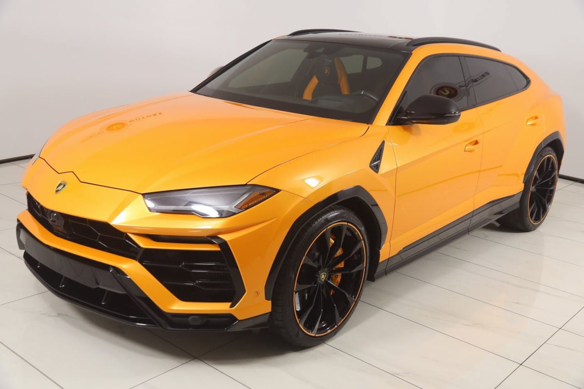 Used 2021 Lamborghini Urus AWD/4WD image 34