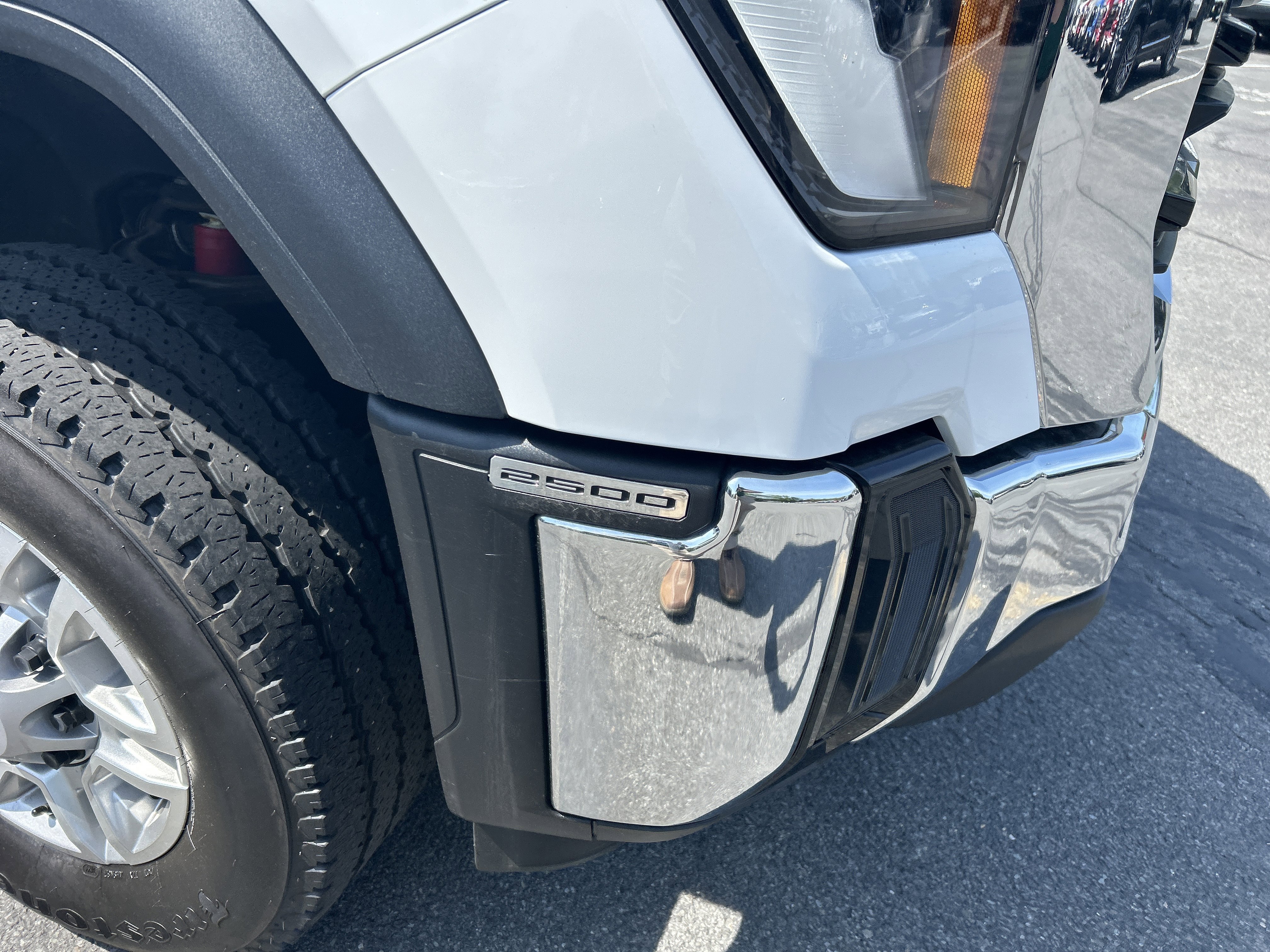 Used 2024 GMC Sierra 2500 Pro AWD/4WD image 15