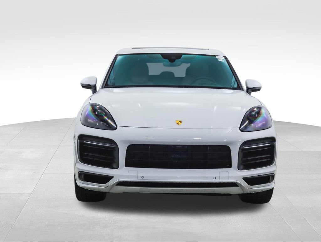 Used 2022 Porsche Cayenne GTS image 8
