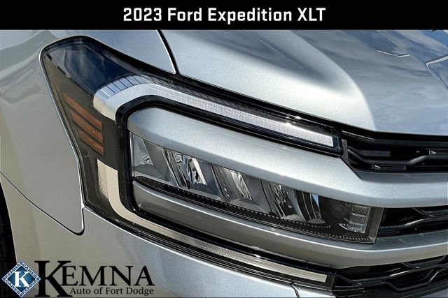 Used 2023 Ford Expedition XLT AWD/4WD image 36