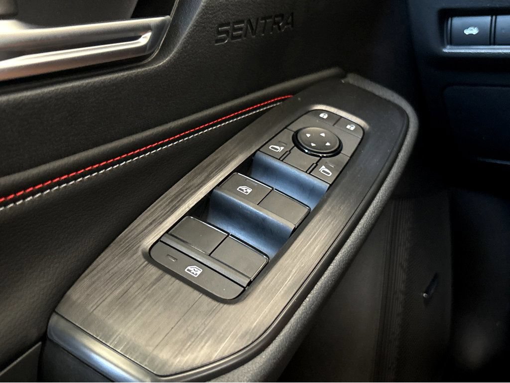 New 2026 Nissan Sentra SR w/ SR Premium Package FWD image 22