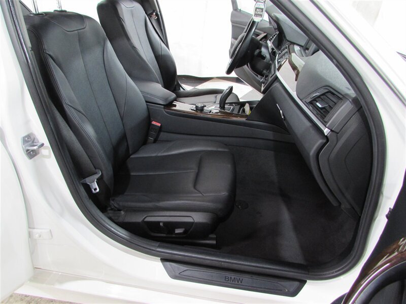 Used 2015 BMW 328i Sedan image 65