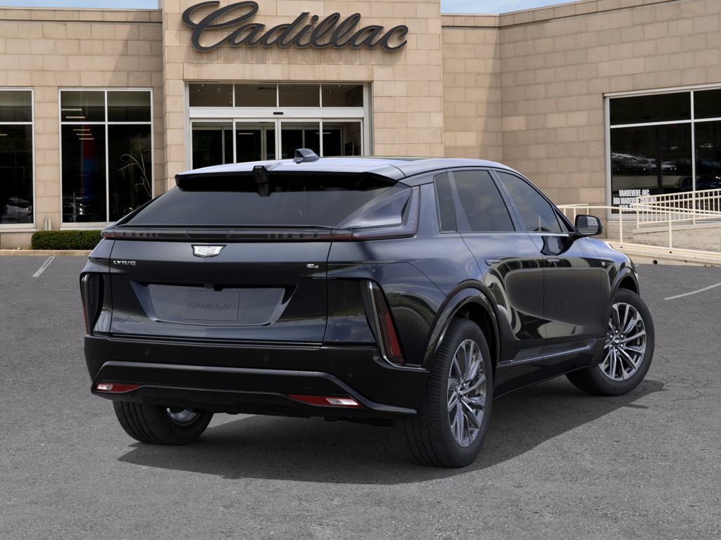 New 2027 Cadillac Lyriq Sport w/ LPO, Floor Liner Package AWD/4WD image 6