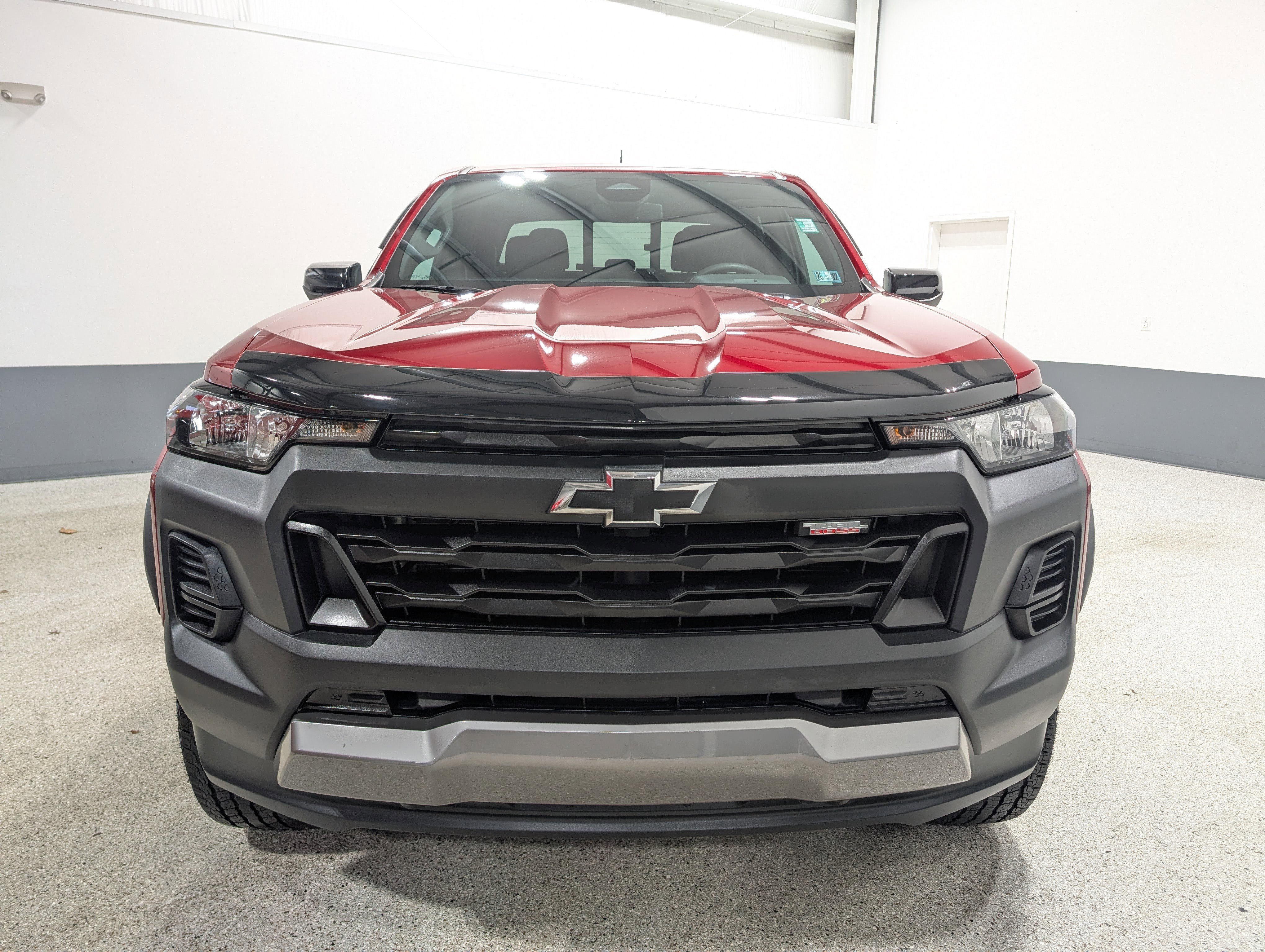 Used 2024 Chevrolet Colorado Trail Boss w/ Advanced Trailering Package image 8
