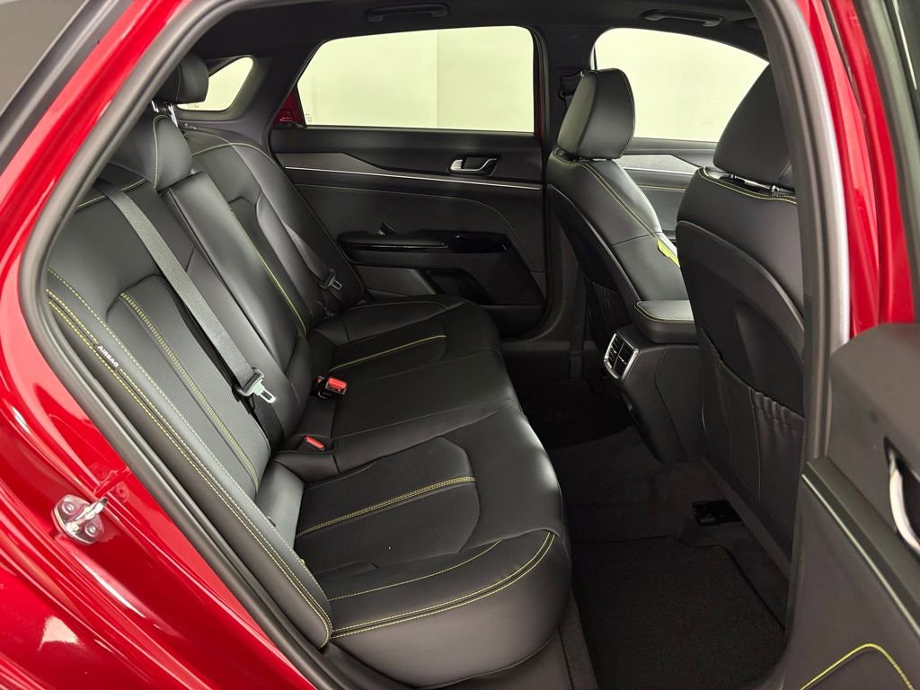 New 2026 Kia K5 GT image 40