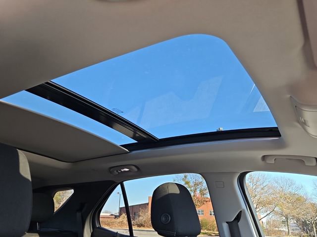 Used 2022 Chevrolet Equinox LT image 20