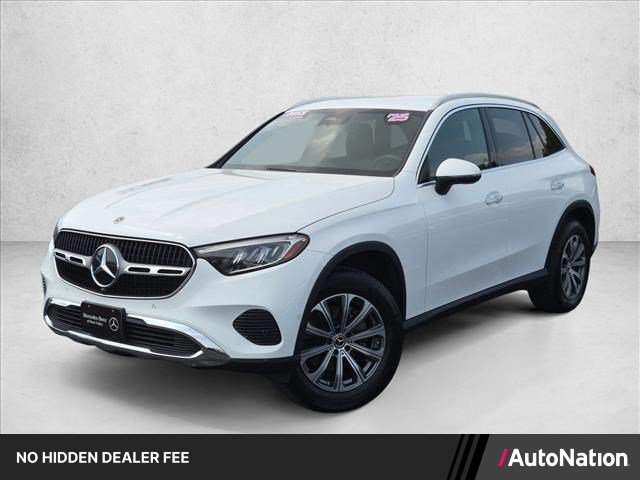 Certified 2025 Mercedes-Benz GLC 300 4MATIC image 1