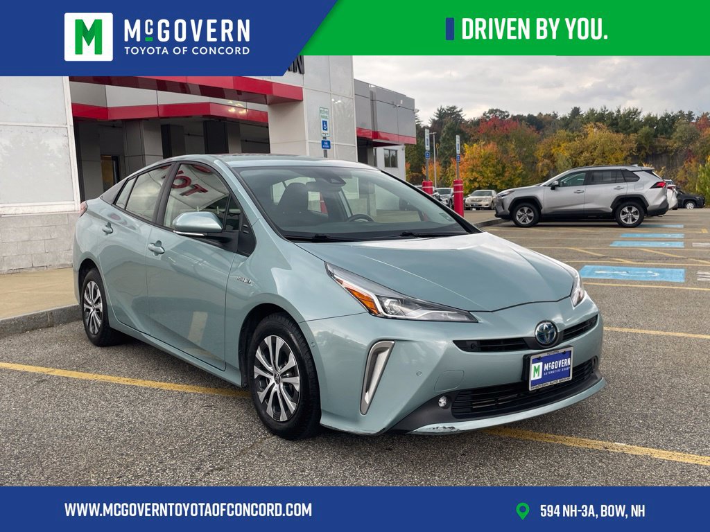 Used 2021 Toyota Prius LE w/ Carpet Mat Package (TMS) AWD/4WD image 7