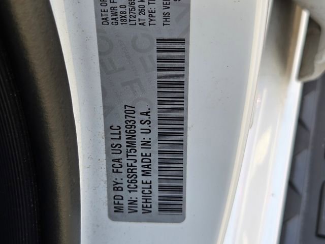 Used 2021 RAM 1500 Laramie w/ Off Road Group image 31