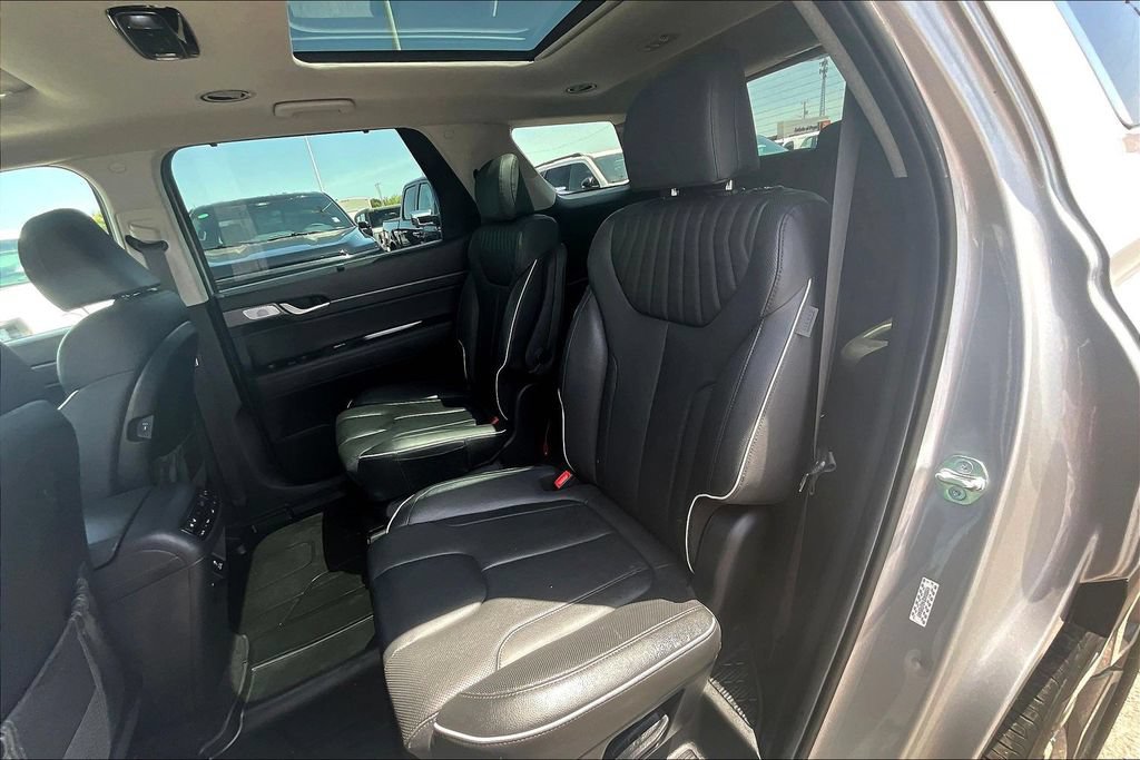 Used 2024 Hyundai Palisade Limited FWD image 28