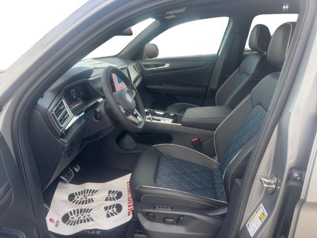 New 2026 Volkswagen Atlas Cross Sport SEL Premium R-Line AWD/4WD image 9