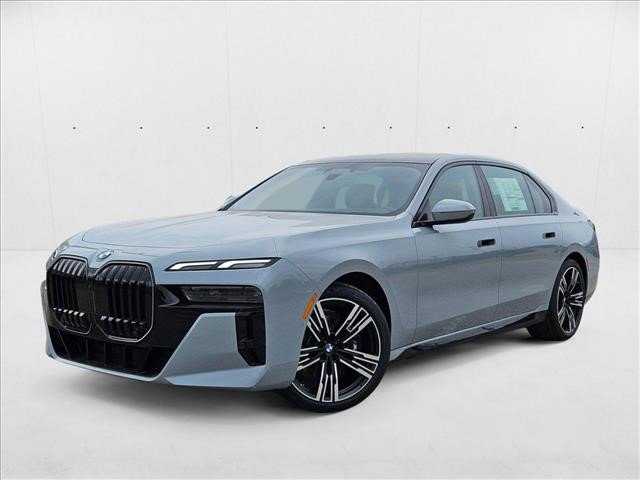 New 2025 BMW 740i xDrive image 1