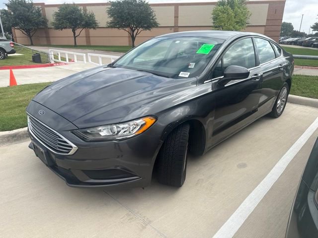 Used 2018 Ford Fusion SE FWD image 6