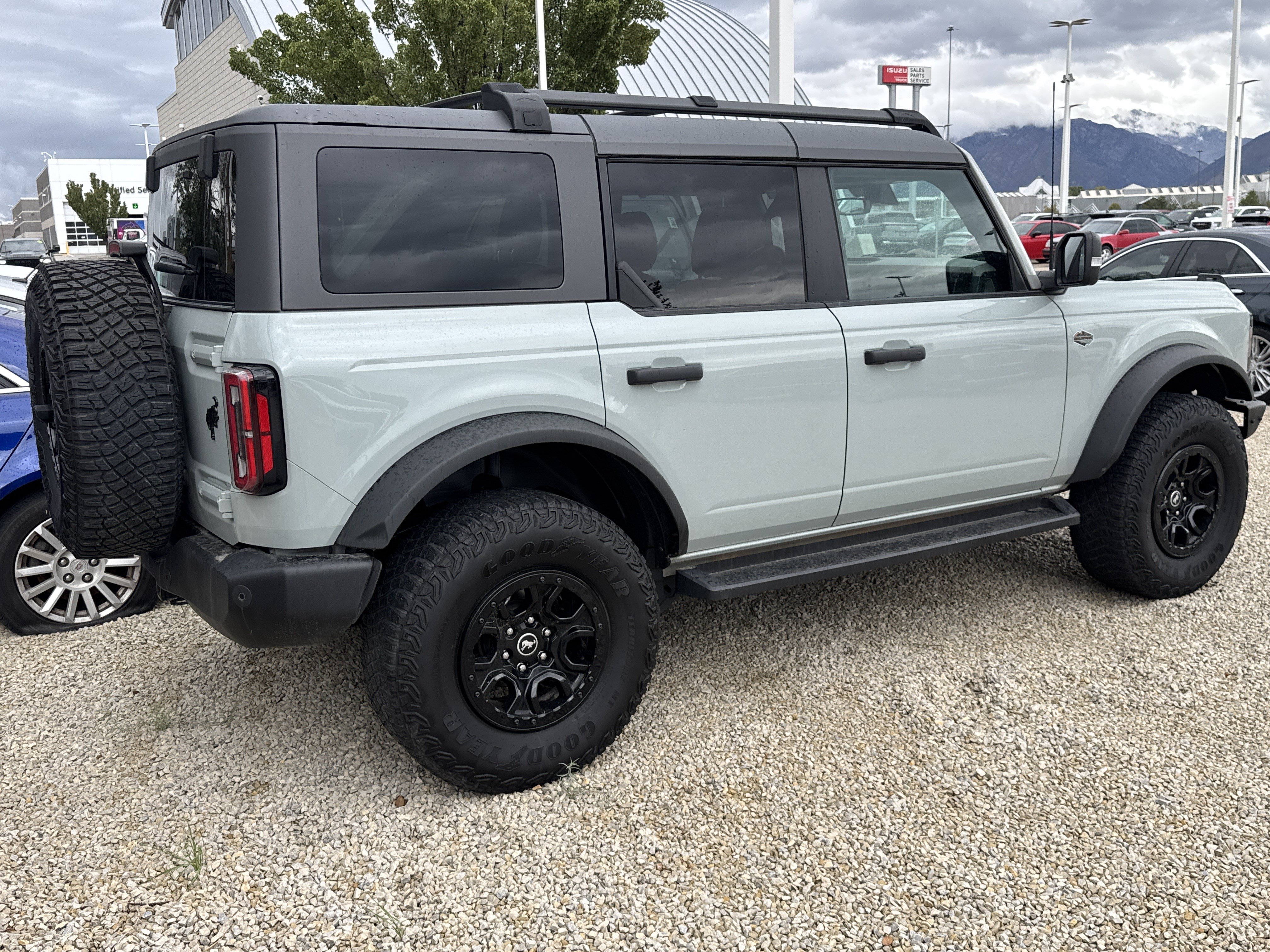 Used 2023 Ford Bronco Wildtrak AWD/4WD image 3