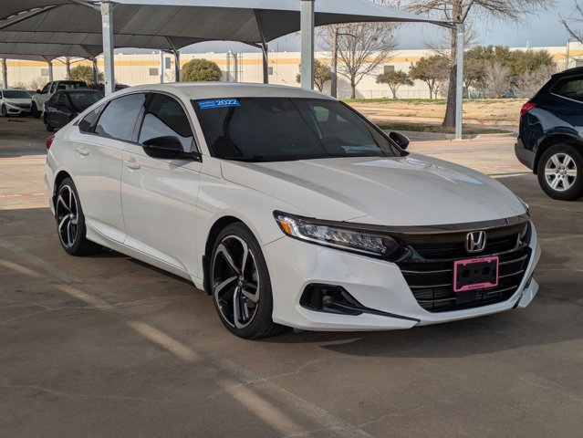Used 2022 Honda Accord Sport image 3