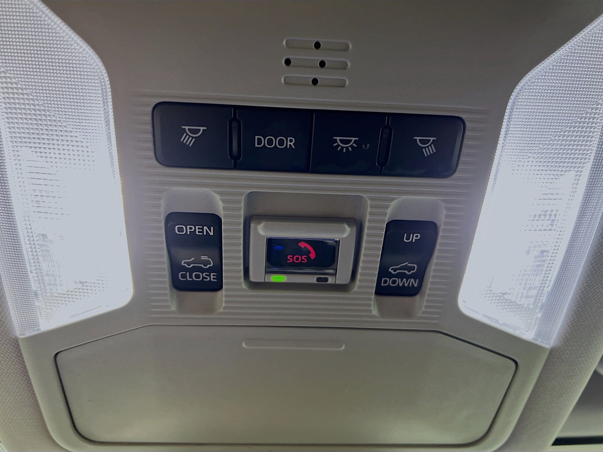 Used 2024 Toyota RAV4 XLE Premium image 21