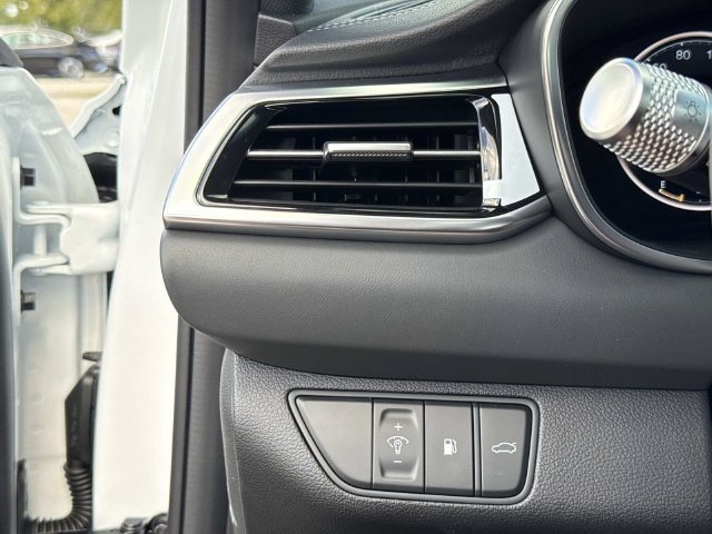 New 2027 Genesis G70 2.5T RWD image 32