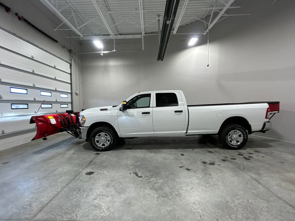 New 2024 RAM 2500 Tradesman w/ Chrome Appearance Group image 8