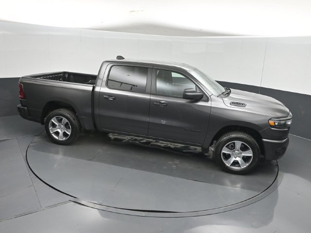 New 2027 RAM 1500 Express AWD/4WD image 44