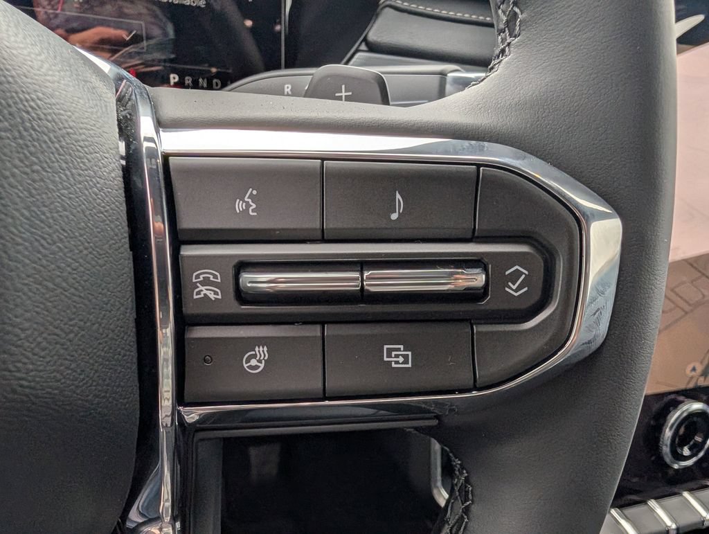 New 2026 GMC Acadia Elevation AWD/4WD image 19