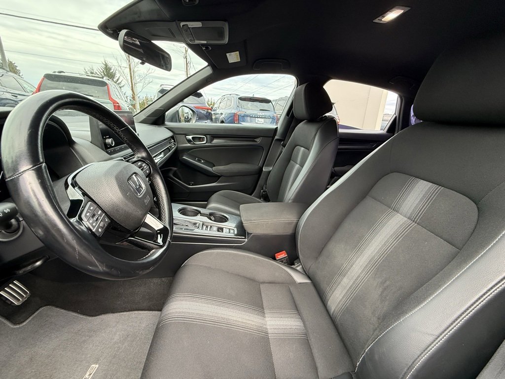 Used 2022 Honda Civic Sport image 11