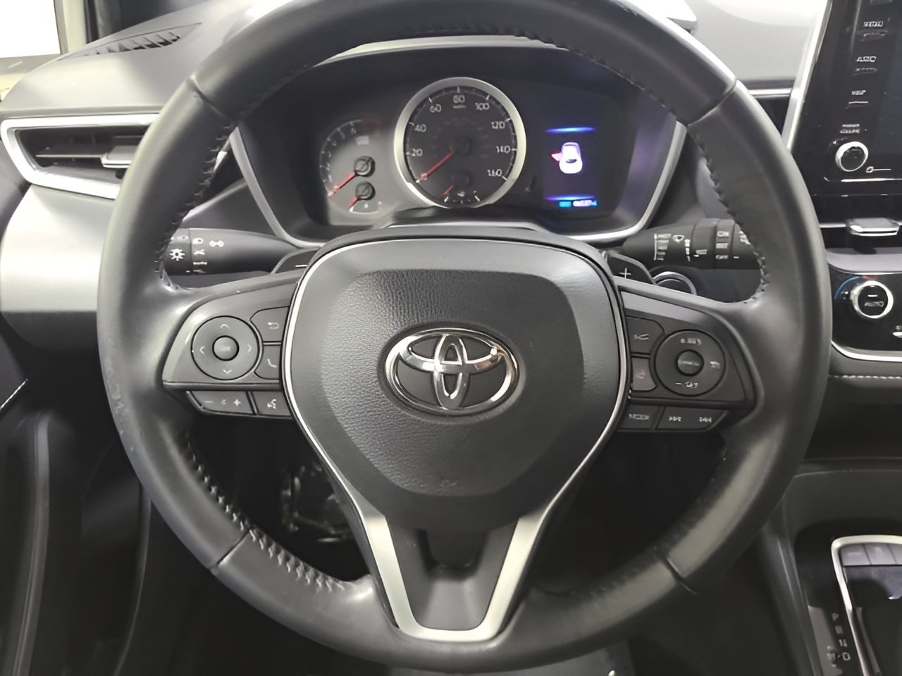 Used 2022 Toyota Corolla SE FWD image 23