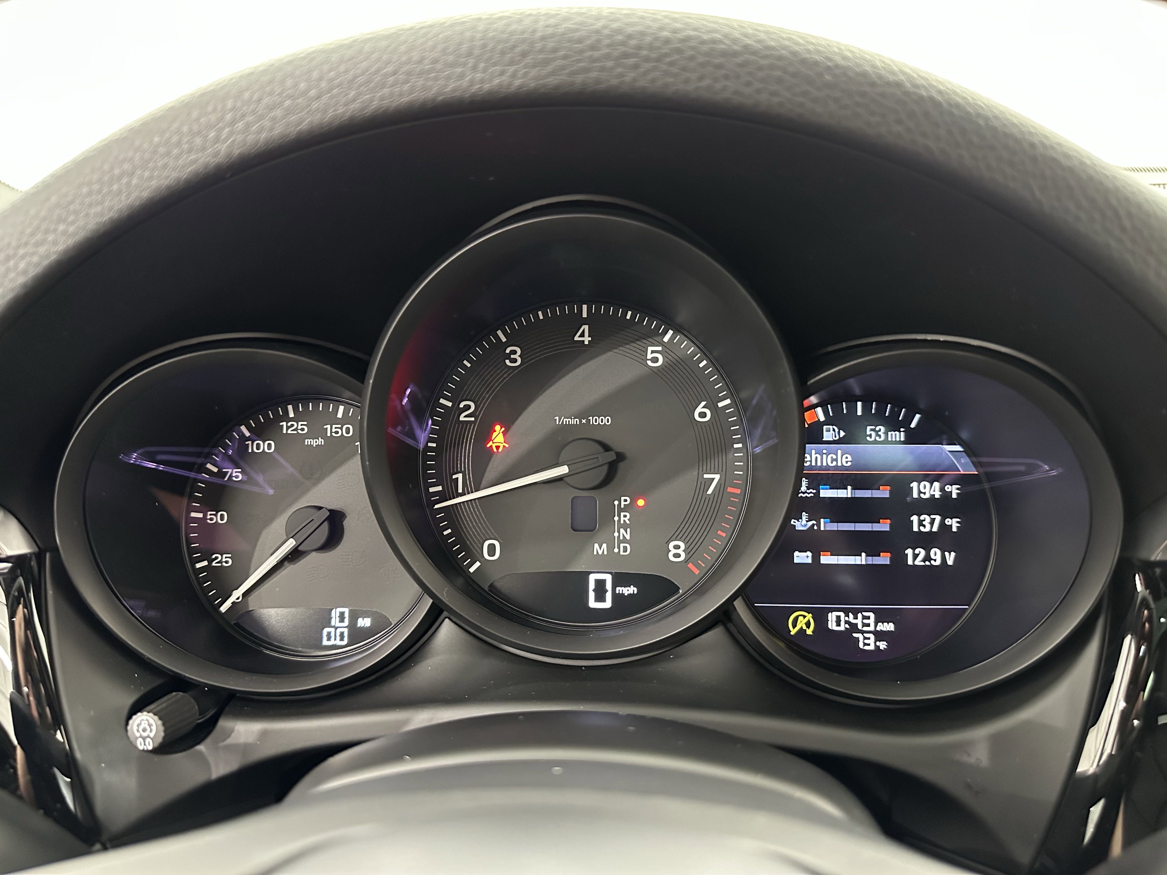 Certified 2025 Porsche Macan image 50