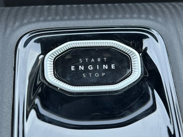 New 2026 Jeep Cherokee Limited image 25