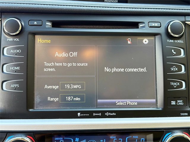 Used 2019 Toyota Highlander XLE image 30