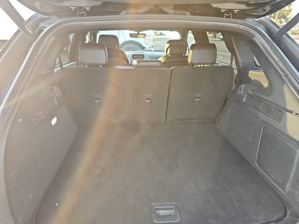 Used 2019 Lincoln Nautilus Reserve w/ Driver Assistance Package FWD image 8
